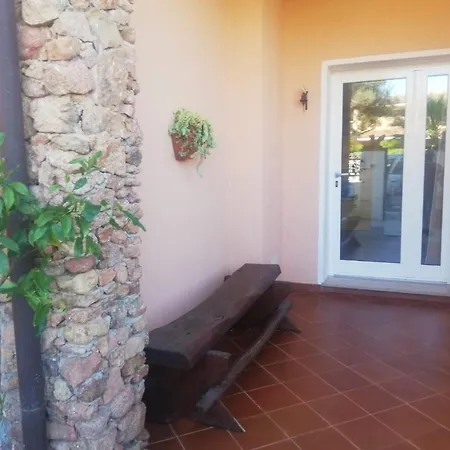 Flamingo Guest House- Pensión *