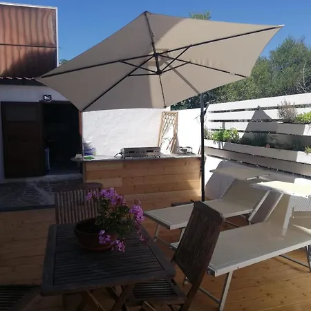 Flamingo Guest House- Guest house Olbia