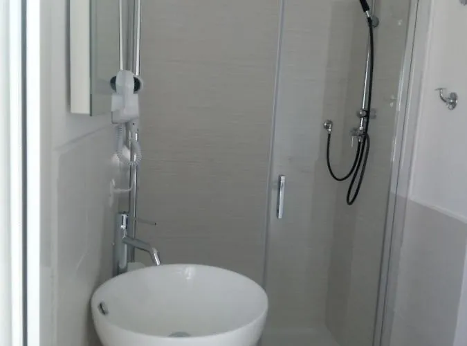 Gasthof Flamingo Guest House-
