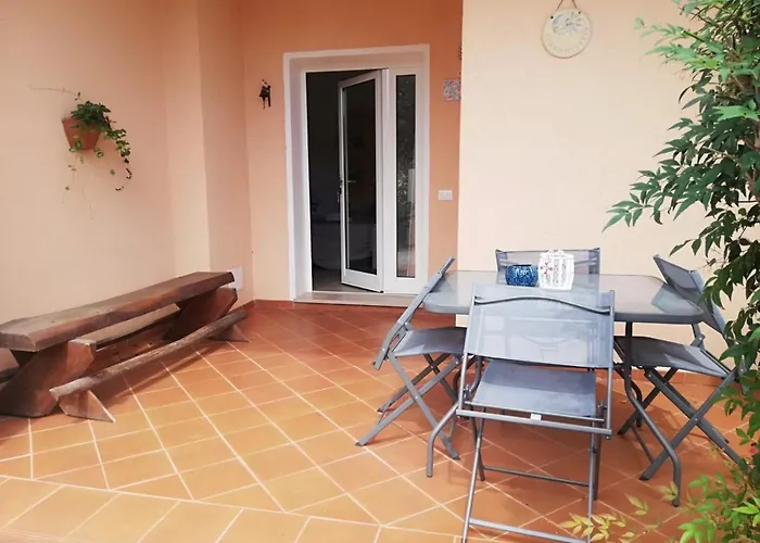 Pensionat Flamingo Guest House- 3*