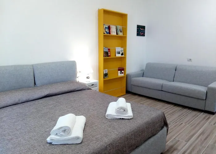 Flamingo Guest House- Pensionat Olbia